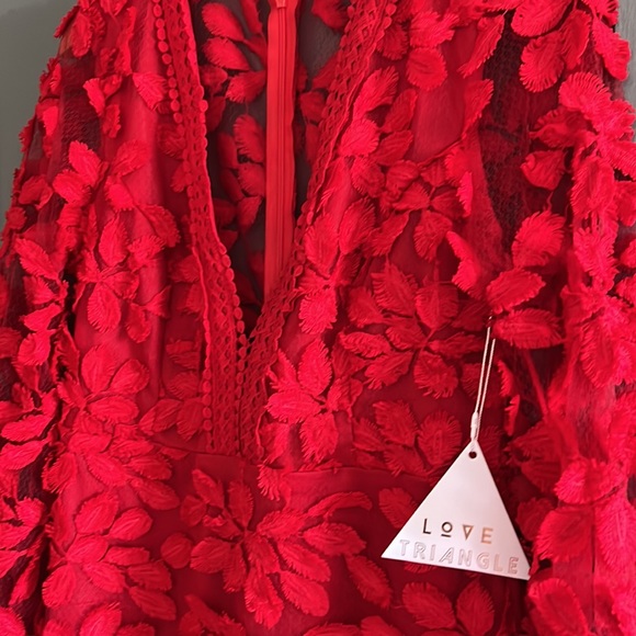 Red Appliqué mini dress. New with tags, see thru back and see thru low in front - Picture 4 of 4